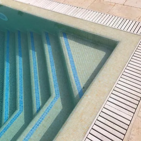 Trullo Canonico 度假居 蒙塔尔巴诺