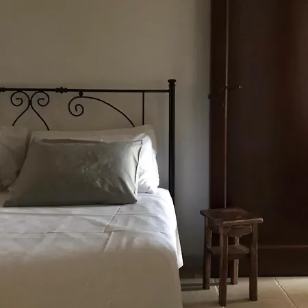 Holiday home Trullo Canonico Montalbano (Apulia)
